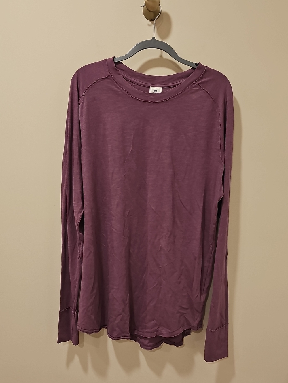 Free People Arden Crew Neck Tee in Plum; NWT; Size LARGE - Picture 3 of 8
